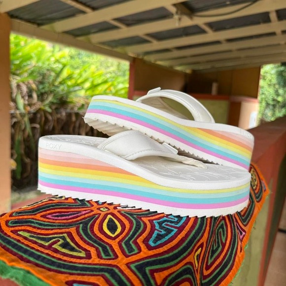 ROXY y2k Rainbow Platform Sandals size 6.5 - Picture 1 of 8